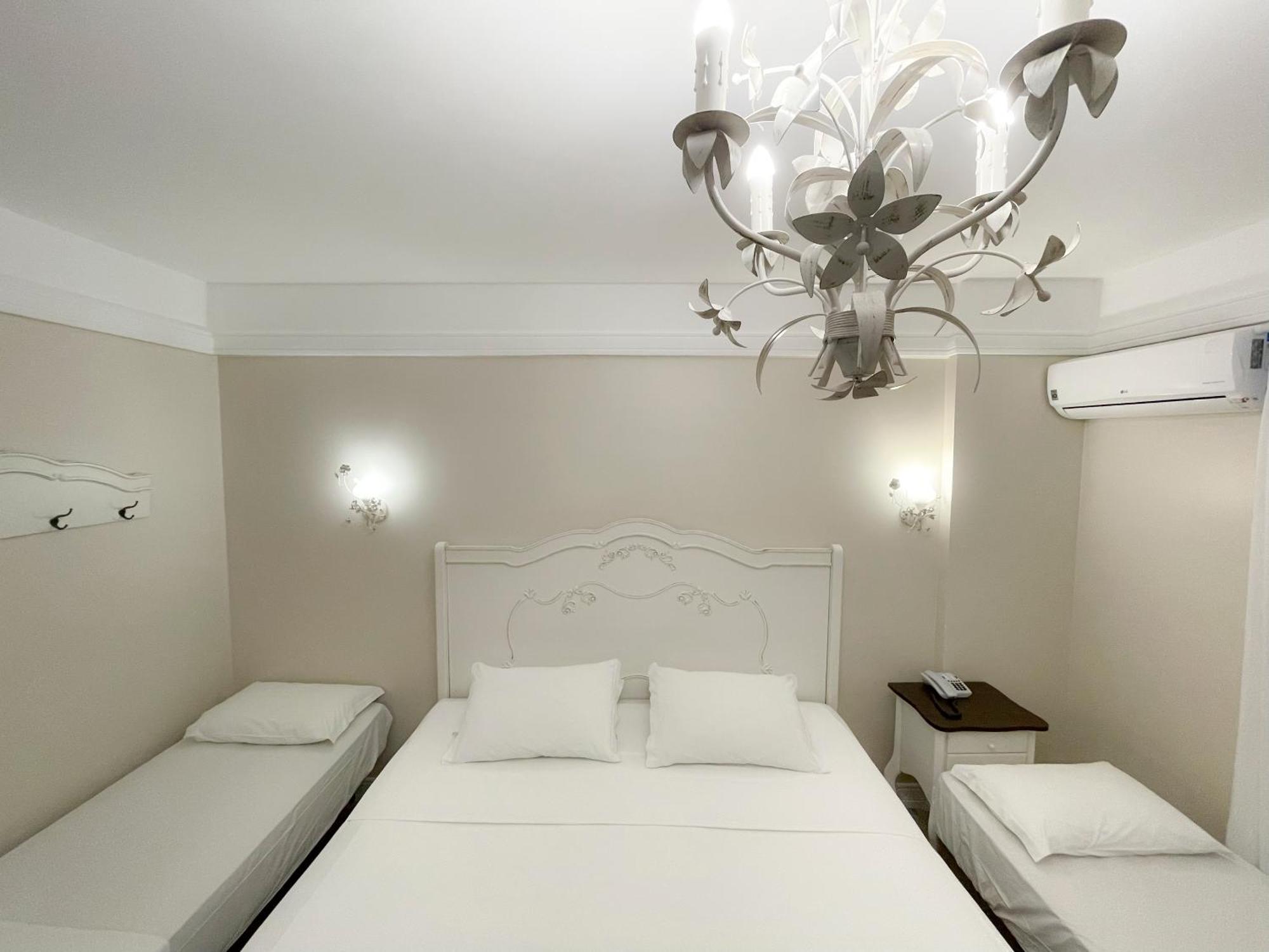 Fazzenda Park Resort Gaspar Cameră foto